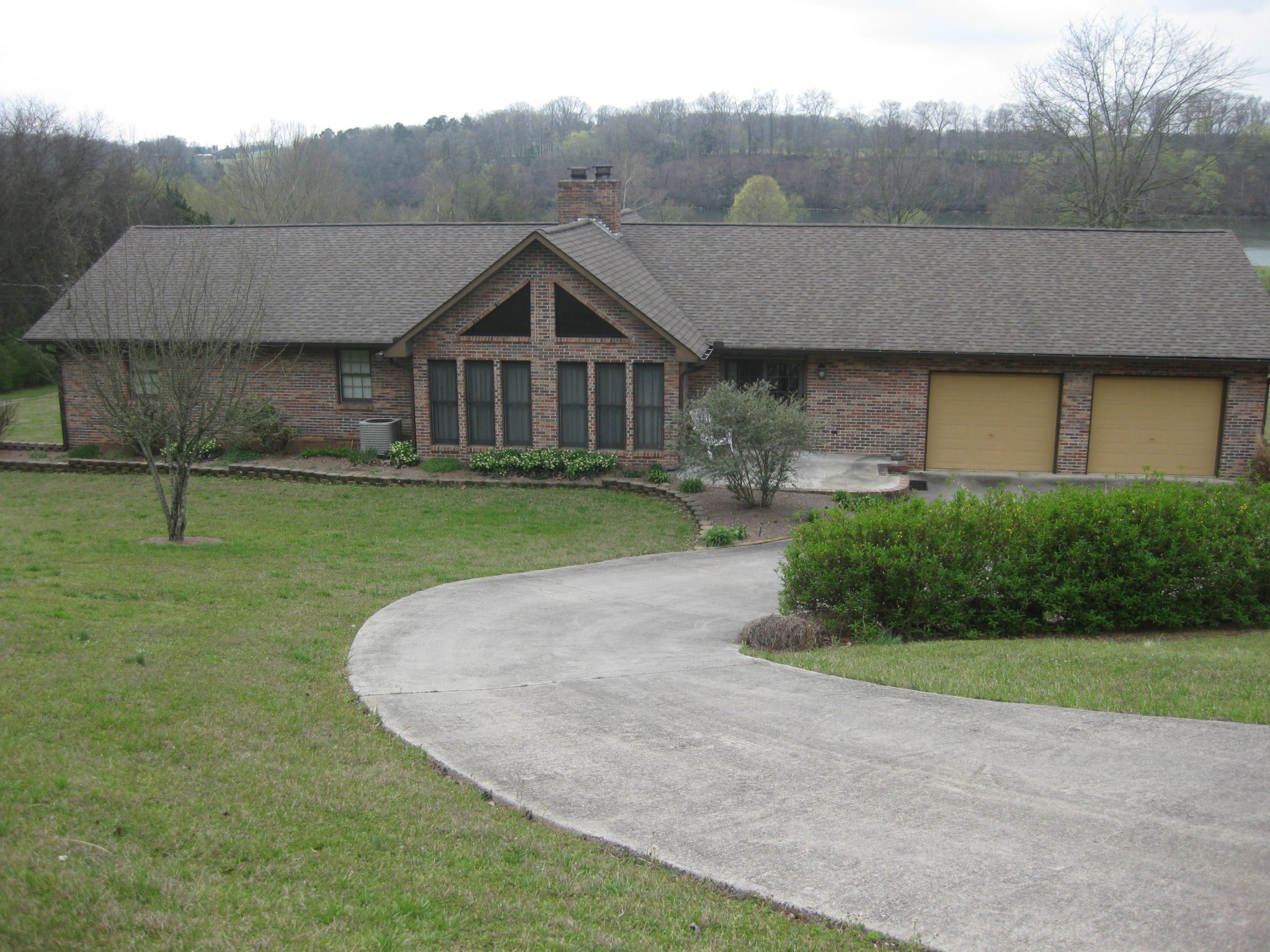 7665 Sugarlimb Road Loudon, TN 37774 - Photo 3 of 38 Gallery Image 3