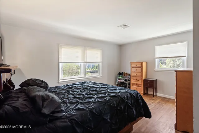 $565,000 | 1108 Anchor Avenue, Beachwood, NJ 08722