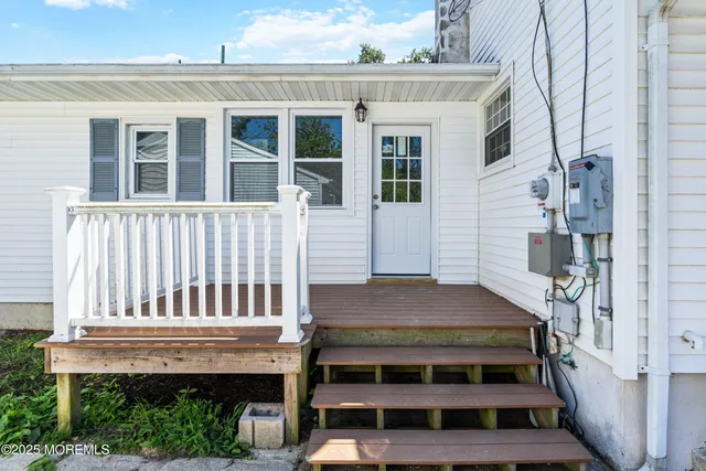 $565,000 | 1108 Anchor Avenue, Beachwood, NJ 08722