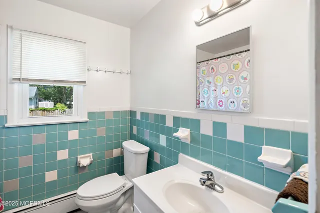 $565,000 | 1108 Anchor Avenue, Beachwood, NJ 08722