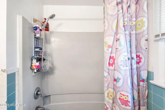 $565,000 | 1108 Anchor Avenue, Beachwood, NJ 08722