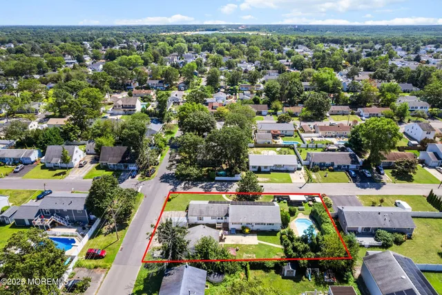 $565,000 | 1108 Anchor Avenue, Beachwood, NJ 08722