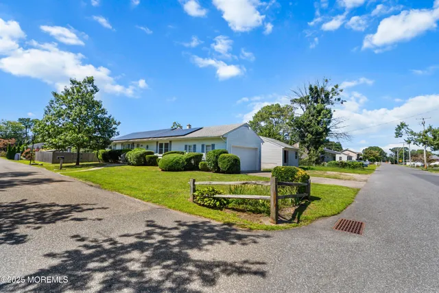 $565,000 | 1108 Anchor Avenue, Beachwood, NJ 08722