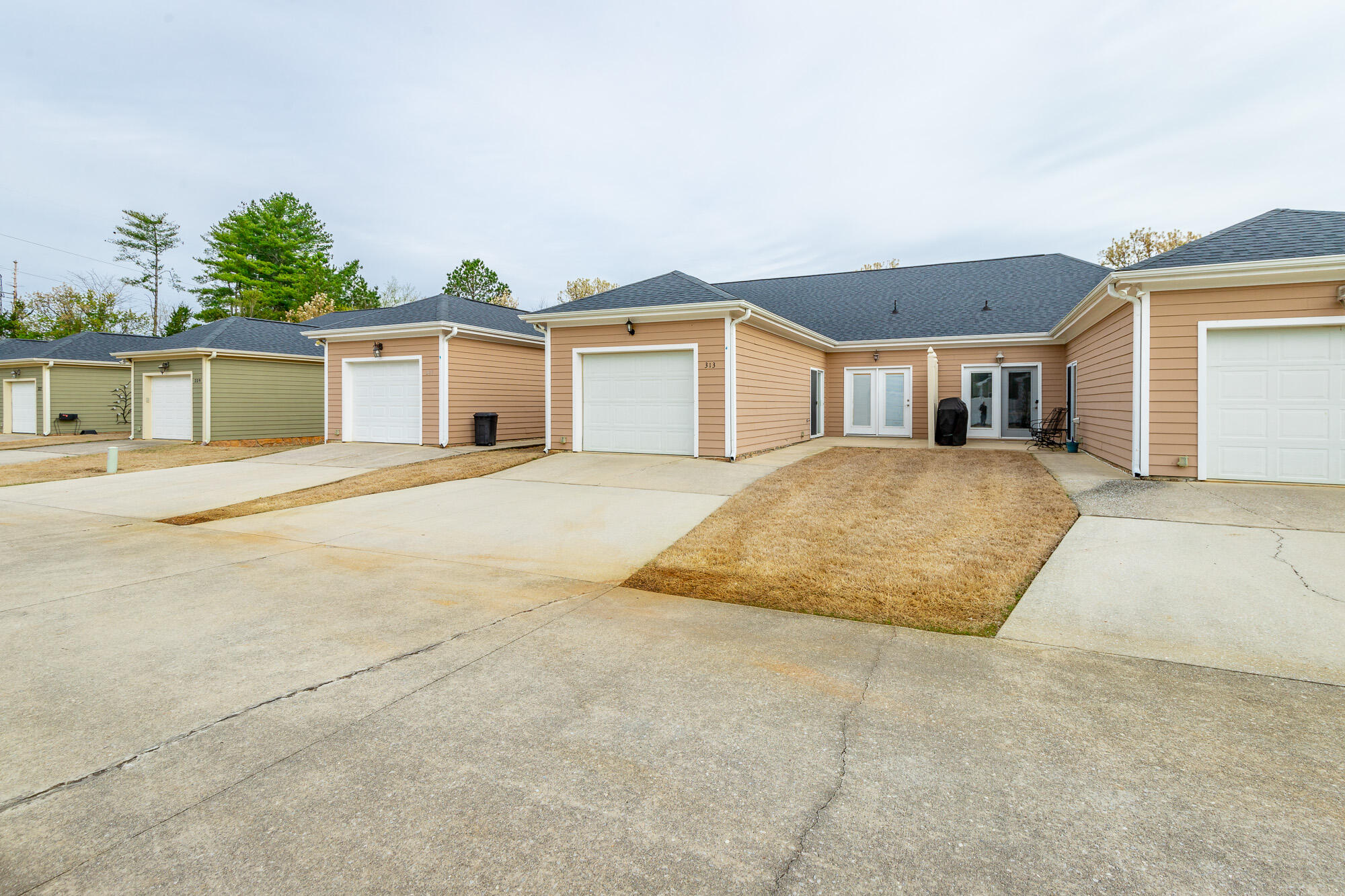 313 Callaway Court, Unit 313 Chattanooga, TN 37421 - Photo 32 of 36 313 Callaway Court HD-59
