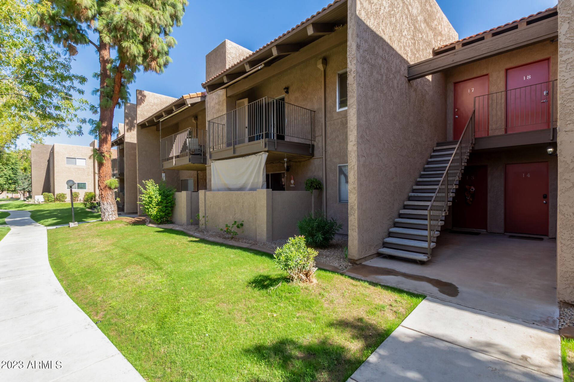 5525 East Thomas Road, Unit I 7 Phoenix, AZ 85018 - Photo 1 of 39 02 - Thomas