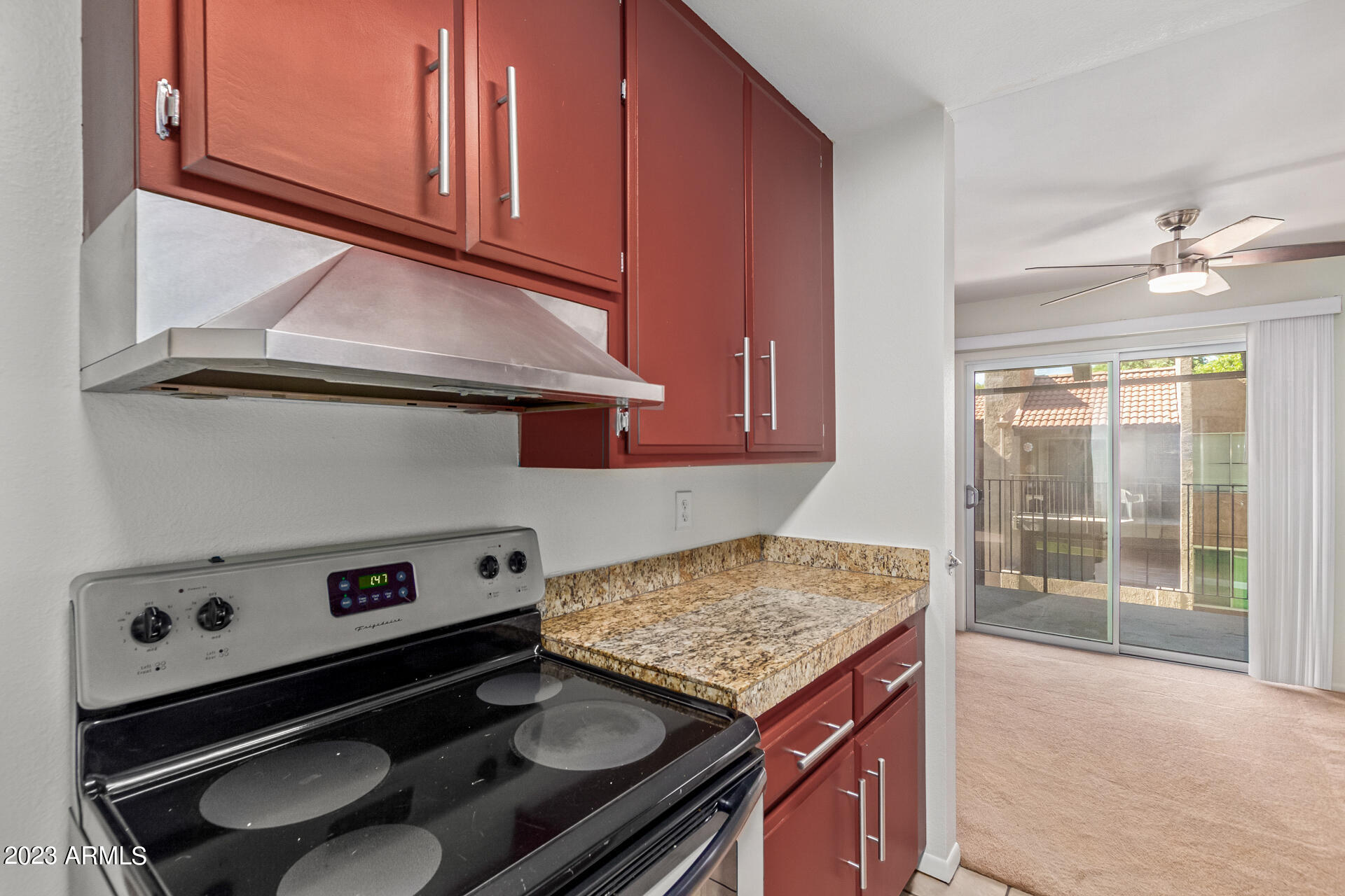 5525 East Thomas Road, Unit I 7 Phoenix, AZ 85018 - Photo 13 of 39 20 - Thomas