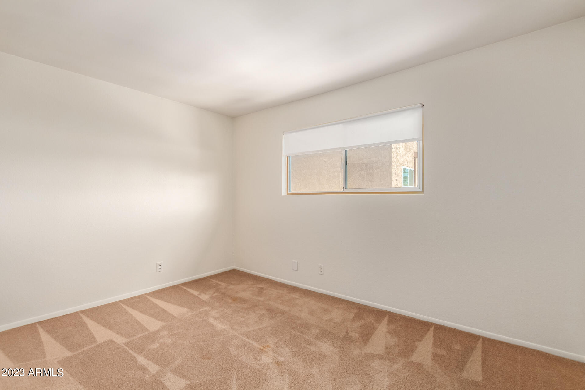 5525 East Thomas Road, Unit I 7 Phoenix, AZ 85018 - Photo 20 of 39 27 - Thomas