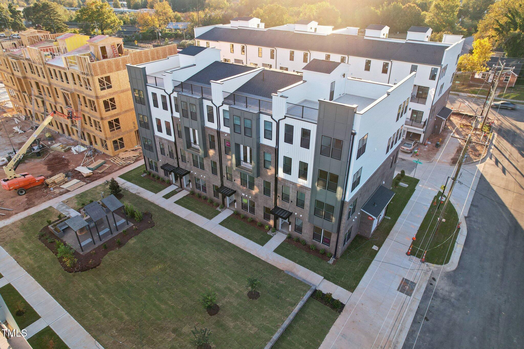 1218 Coach Sta Alley, Unit 101 Raleigh, NC 27601 - Photo 29 of 36 8-web-or-mls-DJI_0296