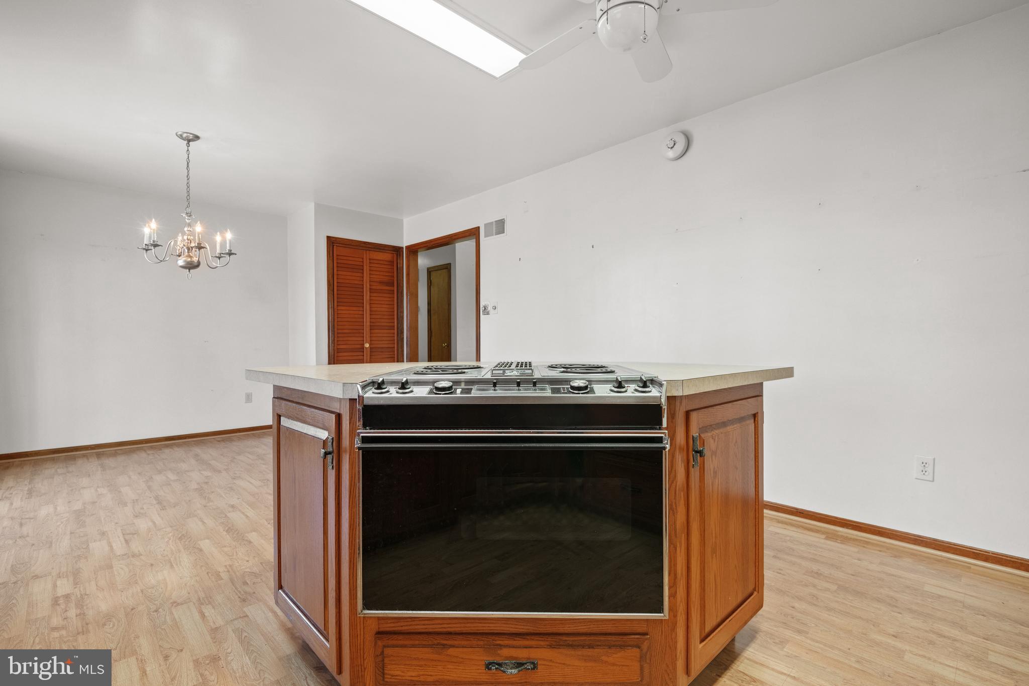 678 Summit Drive Columbia, PA 17512 - Photo 12 of 41