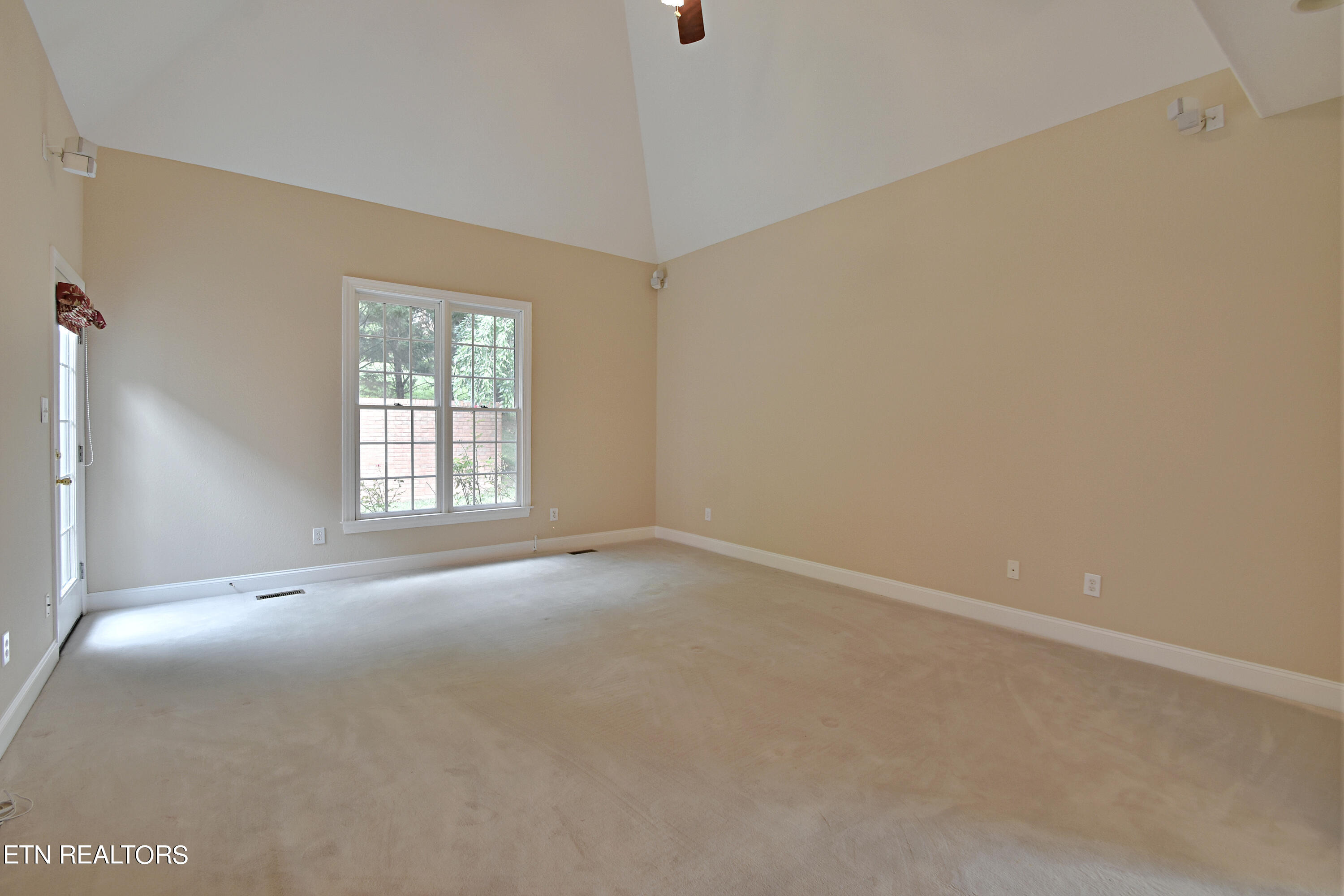 12821 High Oak Road Knoxville, TN 37934 - Photo 20 of 40 DSC_6757