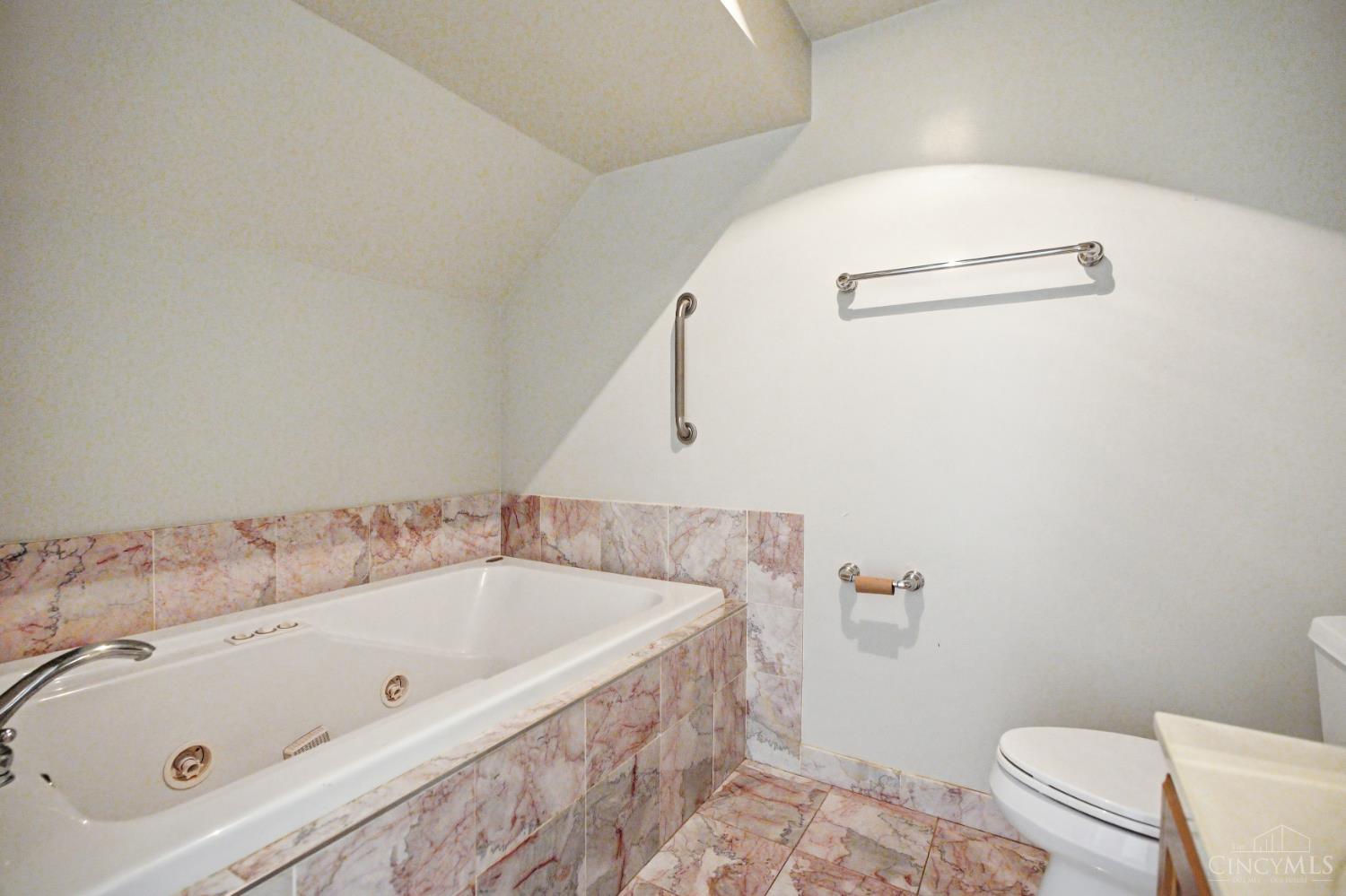 3435 Blue Rock Road Cincinnati, OH 45247 - Photo 47 of 49