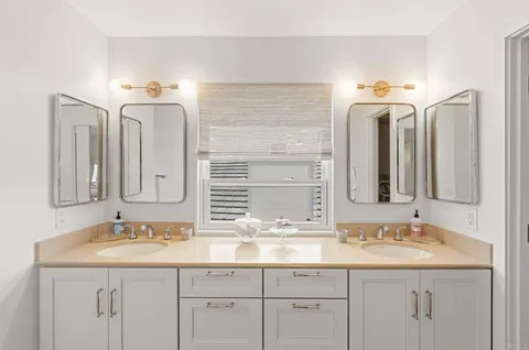 $2,349,000 | 1151 Kildeer Court, Encinitas, CA 92024