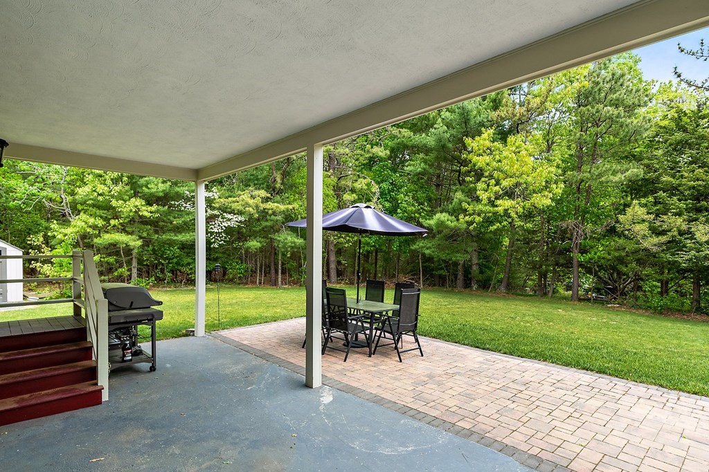 23 Deerfield Road Sharon, MA 02067 - Photo 20 of 27