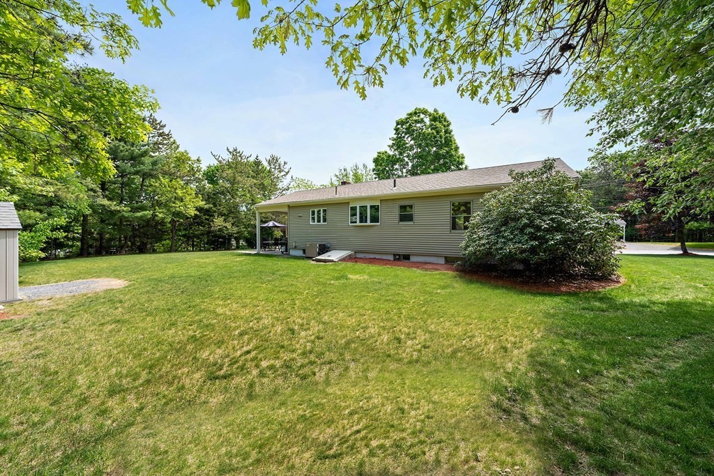 23 Deerfield Road Sharon, MA 02067 - Photo 22 of 27