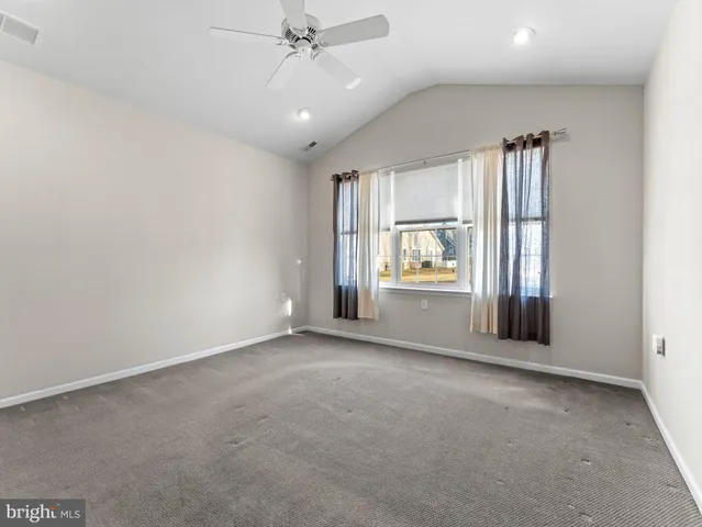 $375,000 | 1707 Hulnick Road, Unit 43830, Coatesville, PA 19320