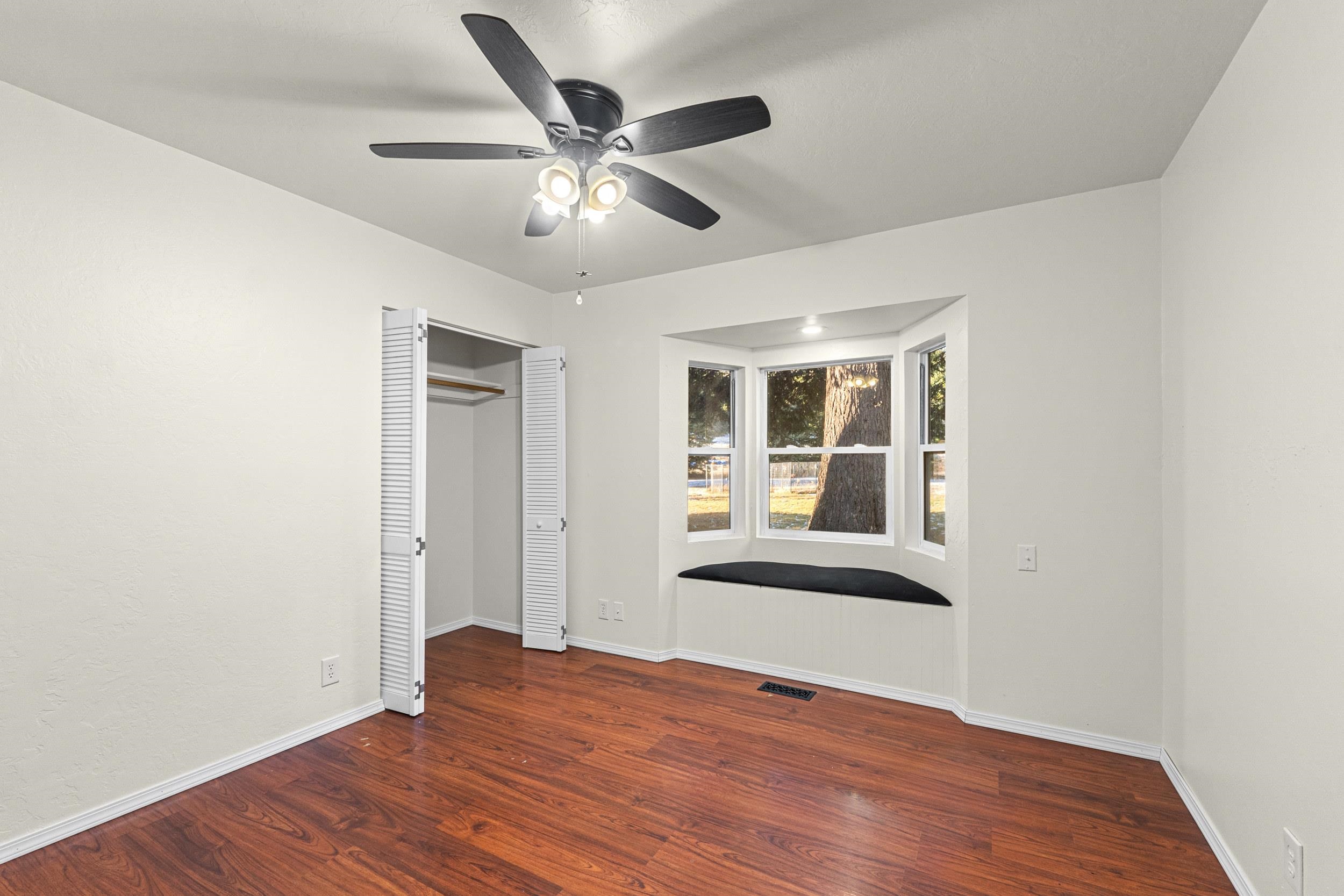 212 Danforth Road Usk, WA 99180 - Photo 11 of 22