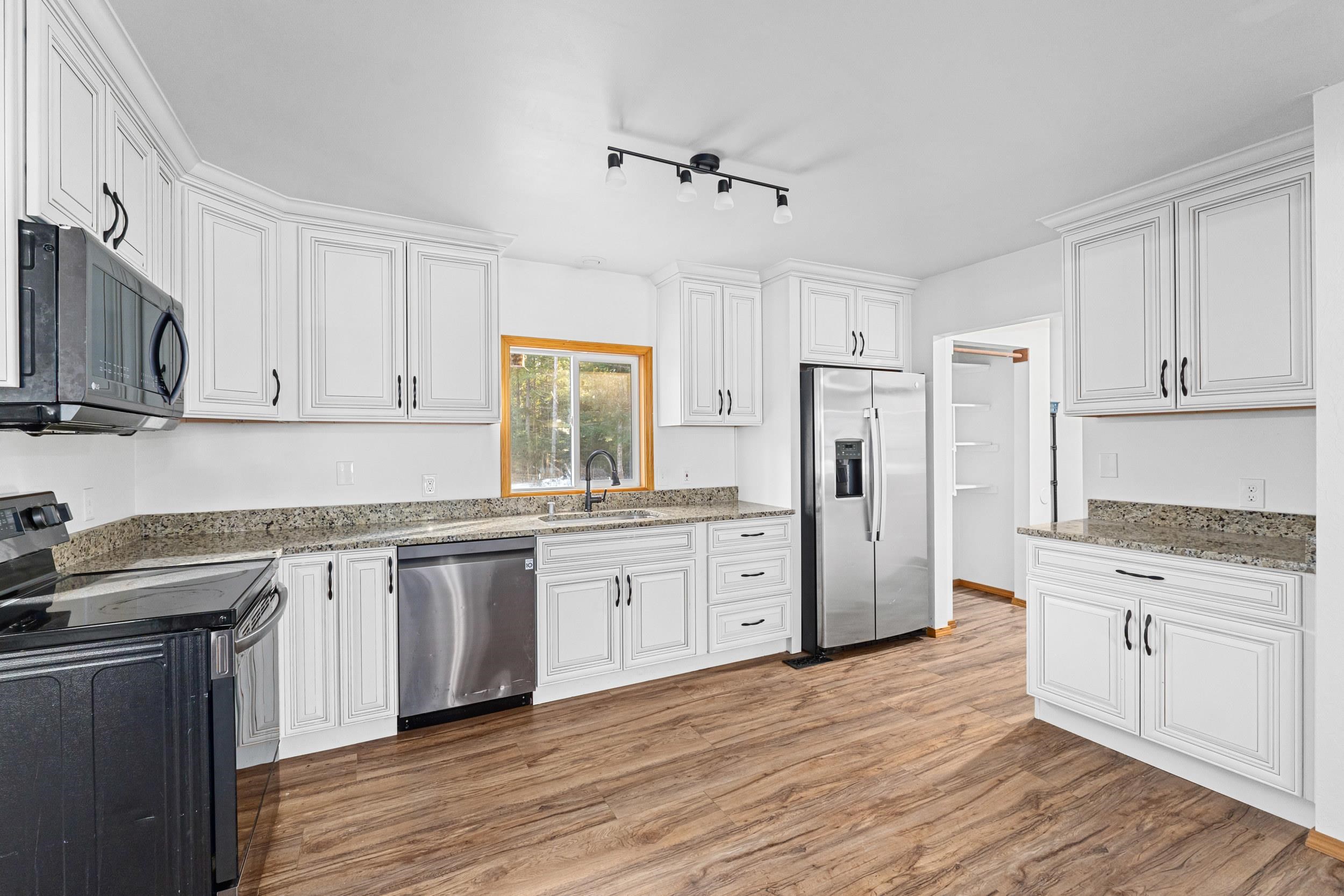 212 Danforth Road Usk, WA 99180 - Photo 4 of 22