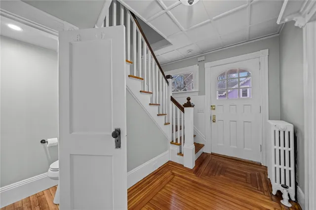 $819,900 | 11 Bayview Avenue, Newport, RI 02840