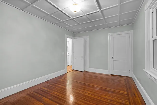 $819,900 | 11 Bayview Avenue, Newport, RI 02840