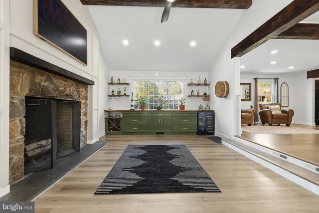 $675,000 | 429 Valley Brook Drive, Hockessin, DE 19707