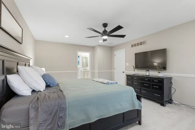 $675,000 | 429 Valley Brook Drive, Hockessin, DE 19707