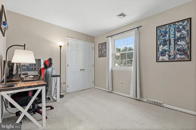 $675,000 | 429 Valley Brook Drive, Hockessin, DE 19707