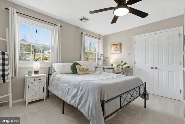 $675,000 | 429 Valley Brook Drive, Hockessin, DE 19707