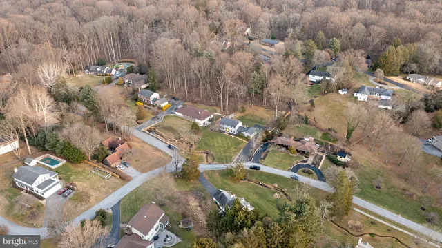 $675,000 | 429 Valley Brook Drive, Hockessin, DE 19707