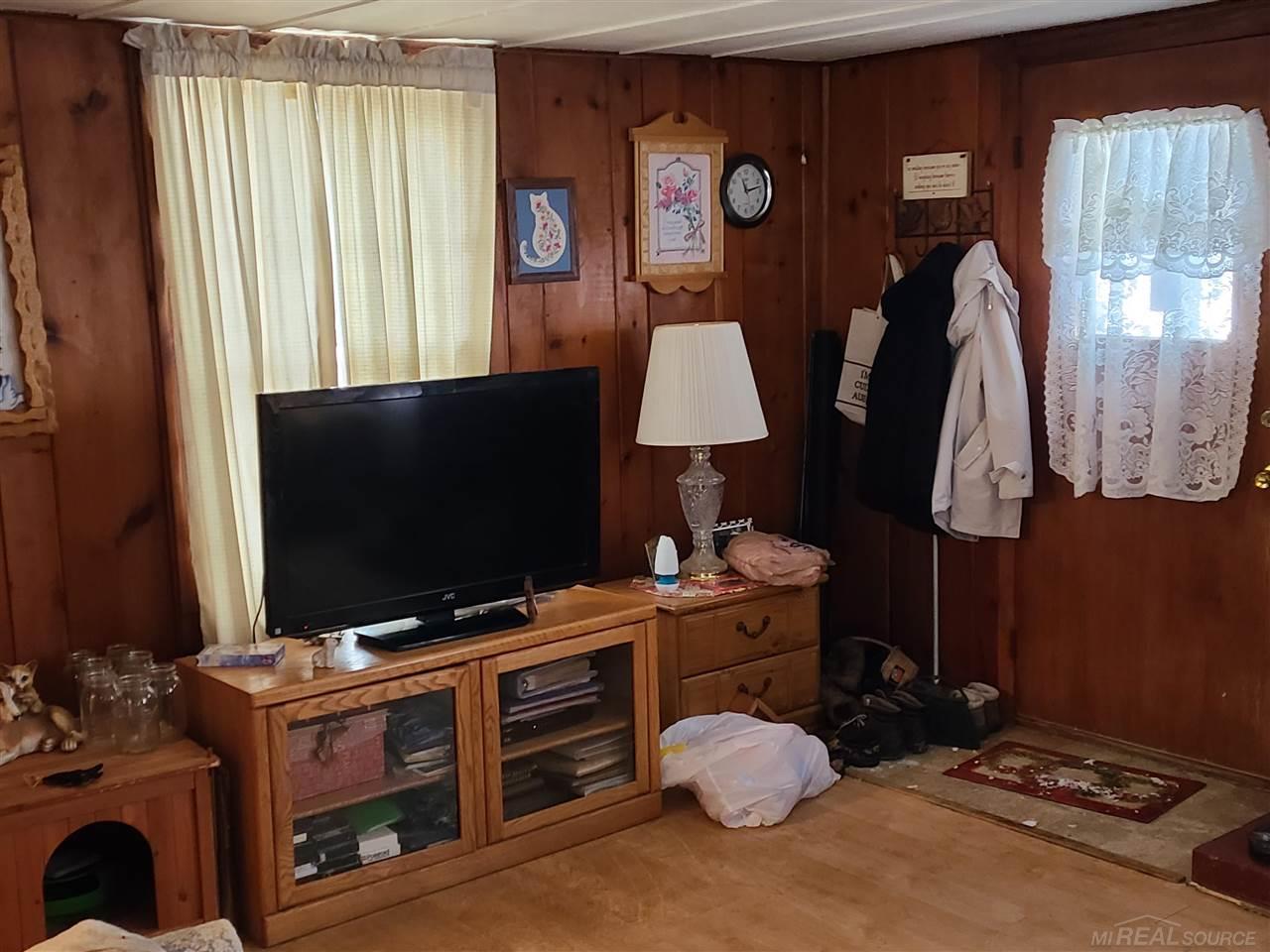 7384 Tulip Road Lexington, MI 48450 - Photo 38 of 41 50067784-39.JPG