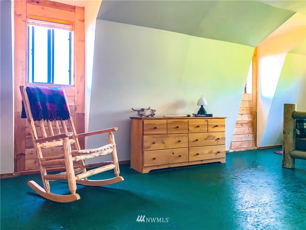 2105 Black Rock Road Waterville, WA 98858 - Photo 11 of 16 Gallery Image 11