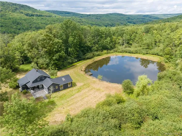 $3,000 | 1667 Shandelee Road, Livingston Manor, NY 12791