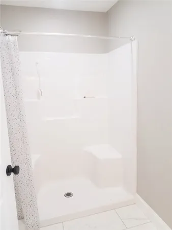 $4,200 | 68 Memorial Boulevard, Unit A, Newport, RI 02840