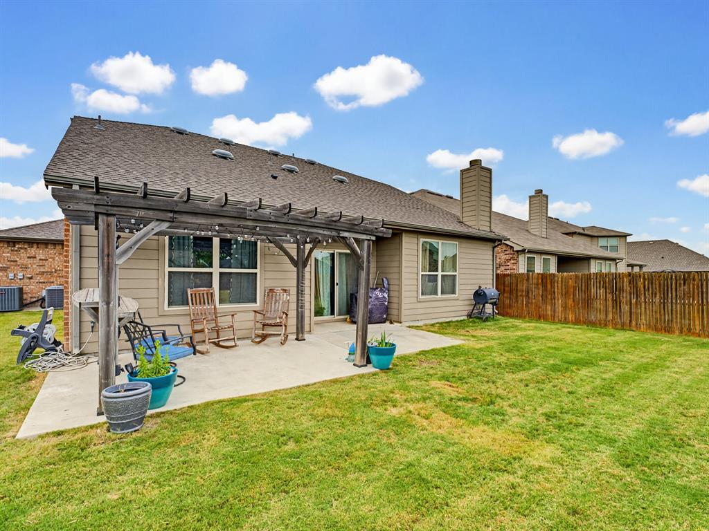 2012 Brenham Drive Forney, TX 75126 - Photo 29 of 35
