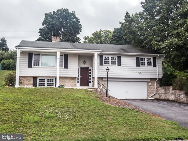 316 Greendale Road York, PA 17403 - Photo 1 of 35