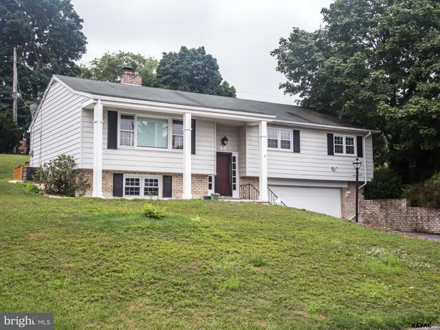 316 Greendale Road York, PA 17403 - Photo 3 of 35