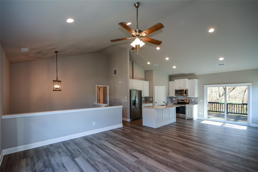 1816 Jessica Way Winder, GA 30680 - Photo 10 of 68