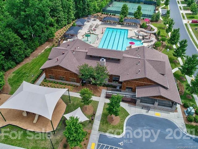 620 Zinnia Way Tega Cay, SC 29708 - Photo 36 of 39 an aerial view of houses with yard