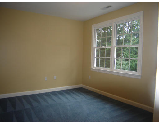 82 Rathbun Road Natick, MA 01760 - Photo 14 of 19 Gallery Image 14