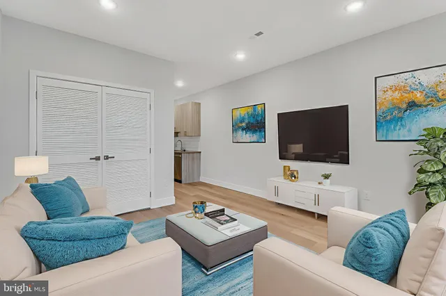 $1,410 | 1243 West Westmoreland Street, Unit 2, Philadelphia, PA 19140