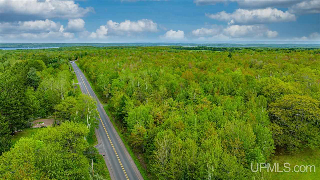 2 Boundary Road Chassell, MI 49916 - Photo 5 of 77