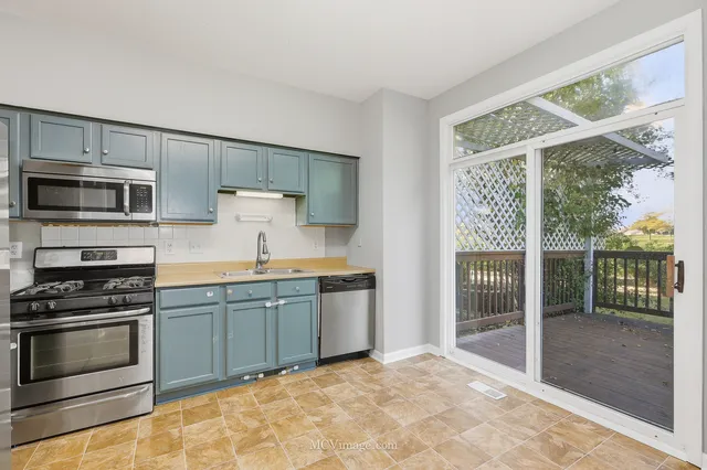 $281,000 | 21506 Franklin Circle, Plainfield, IL 60544