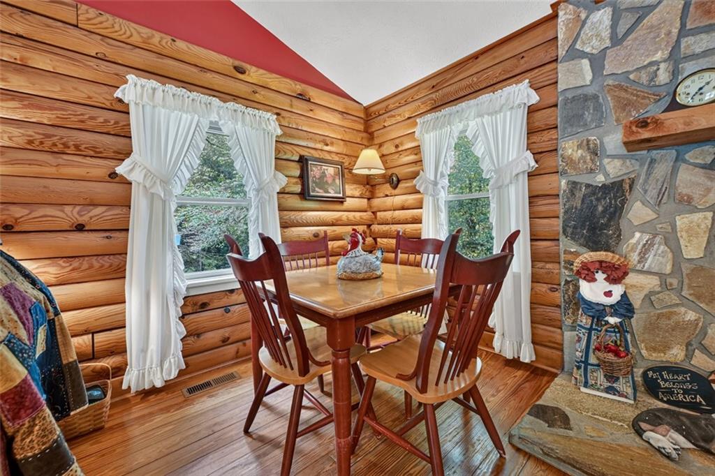7233 Shakerag Road Ellijay, GA 30540 - Photo 16 of 71 Gallery Image 16