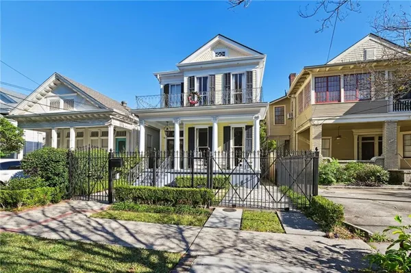 $5,750 | 725 Nashville Avenue, New Orleans, LA 70115