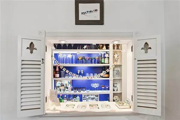 $5,750 | 725 Nashville Avenue, New Orleans, LA 70115