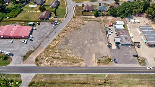 $200,000 | 178 Old Highway, Olive Branch, MS 38654