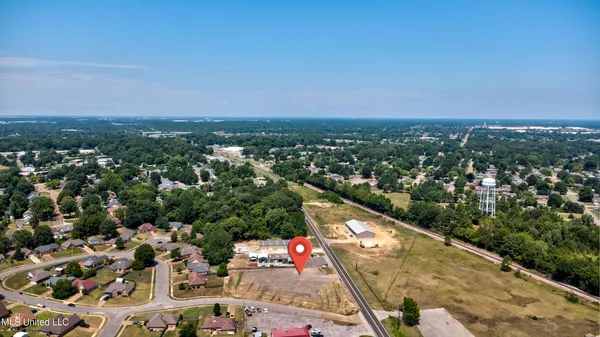 $200,000 | 178 Old Highway, Olive Branch, MS 38654