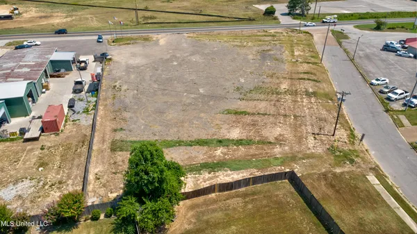 $200,000 | 178 Old Highway, Olive Branch, MS 38654