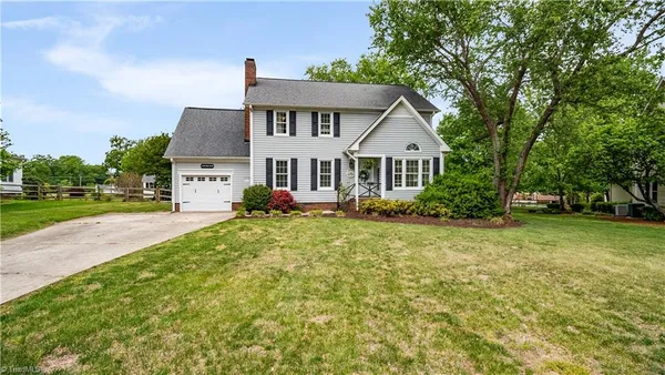 $380,000 | 3819 Oak Forest Drive, High Point, NC 27265