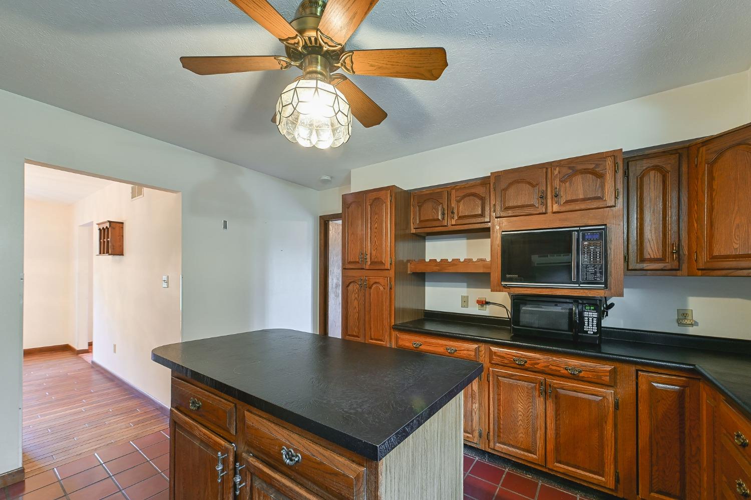 3607 Blue Goose Road Lawrenceburg, IN 47025 - Photo 14 of 48 Easy access to the dining room