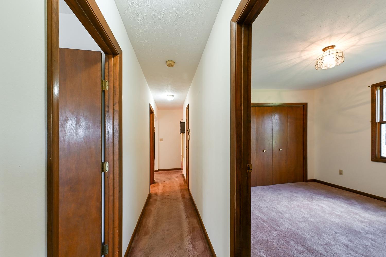 3607 Blue Goose Road Lawrenceburg, IN 47025 - Photo 22 of 48 Bedroom hall